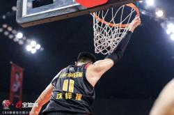 开云官网-贵州男篮终结对手连胜，取得复仇