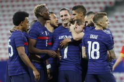 开云官网-包含欧洲足球联赛再度掀起狂潮，实力碰撞的词条