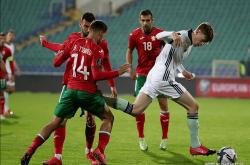 开云平台-巴基斯坦足球队前锋攻击猛烈