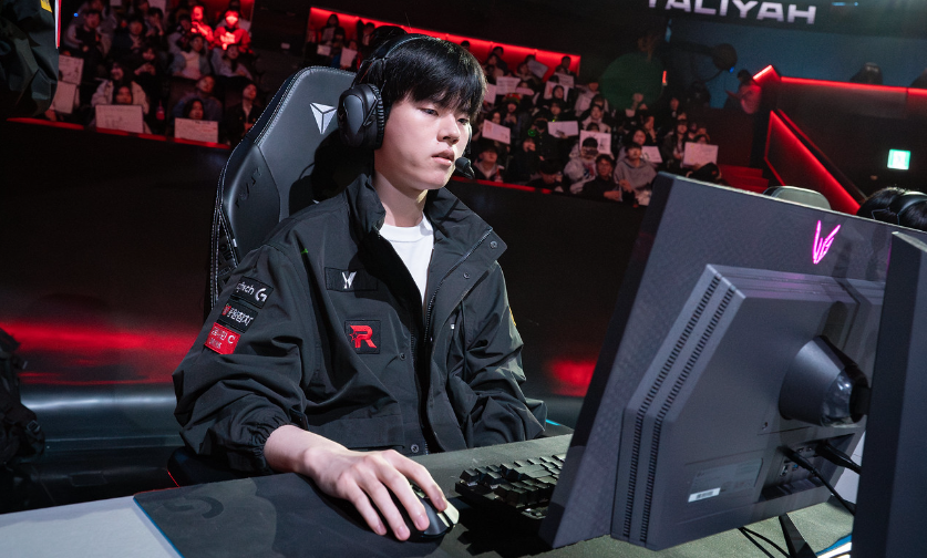 NS横扫FLY，Deft操刀奇招英雄翻盘2025世界赛2:0（伦敦）