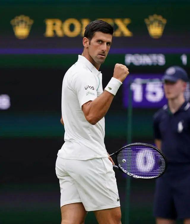 日本网球队力克英国网球队，费德勒绝境逆转