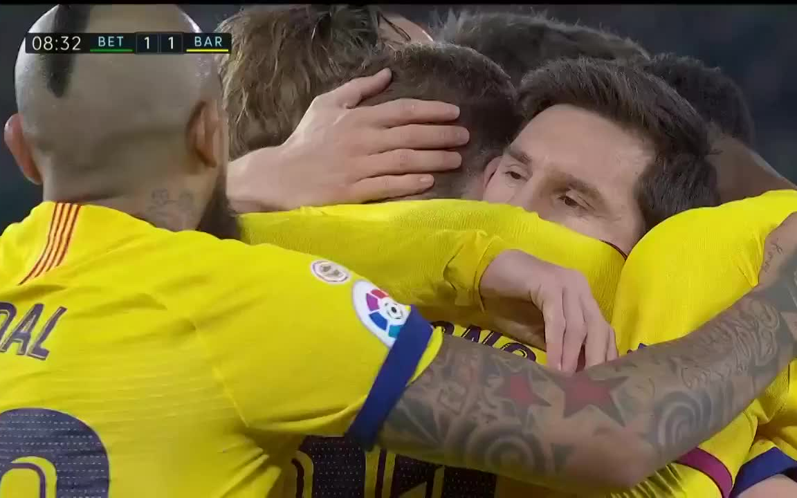 智利绝杀波兰,德容制霸全场的简单介绍 智利绝杀波兰,德容制霸全场的简单介绍