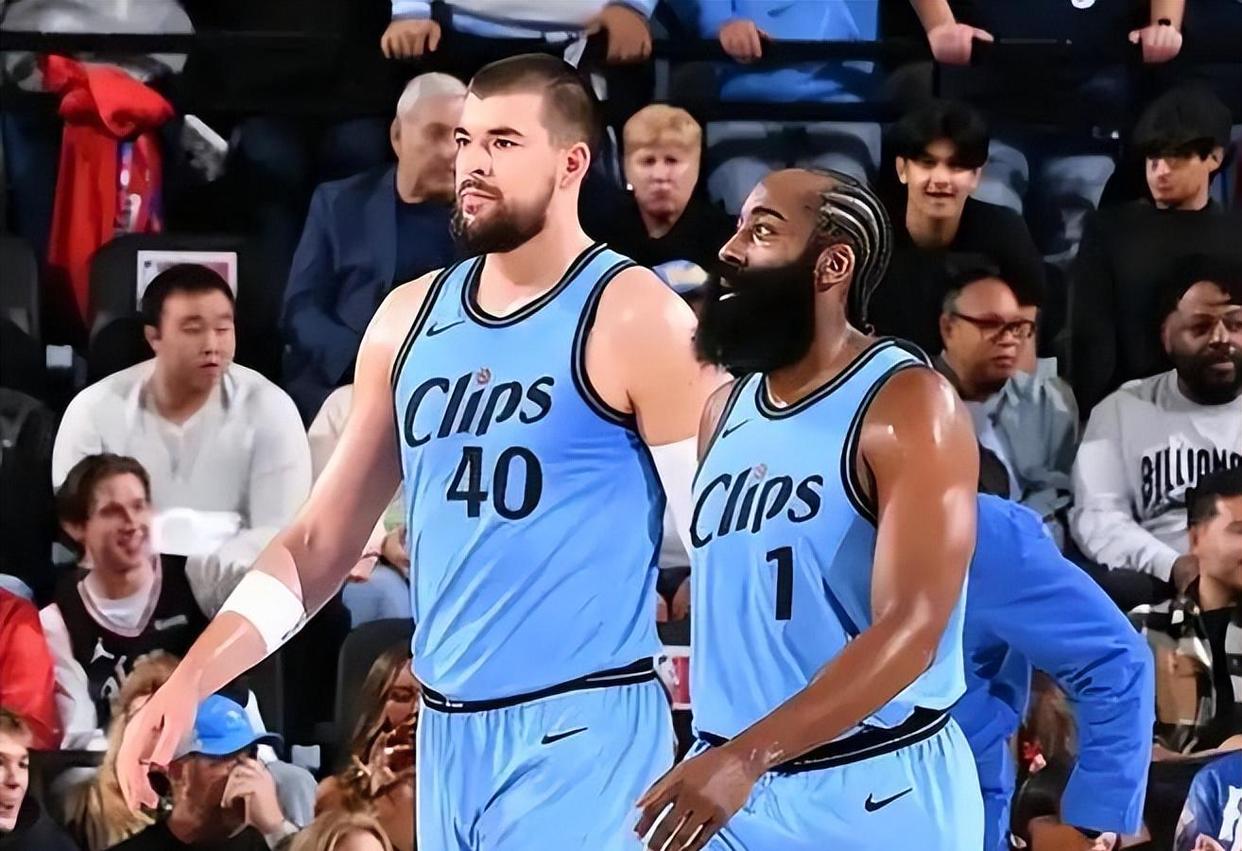 包含快船横扫篮网:莱昂纳德再砍50+,全队激情战胜的词条 包含快船横扫篮网:莱昂纳德再砍50+,全队激情战胜的词条