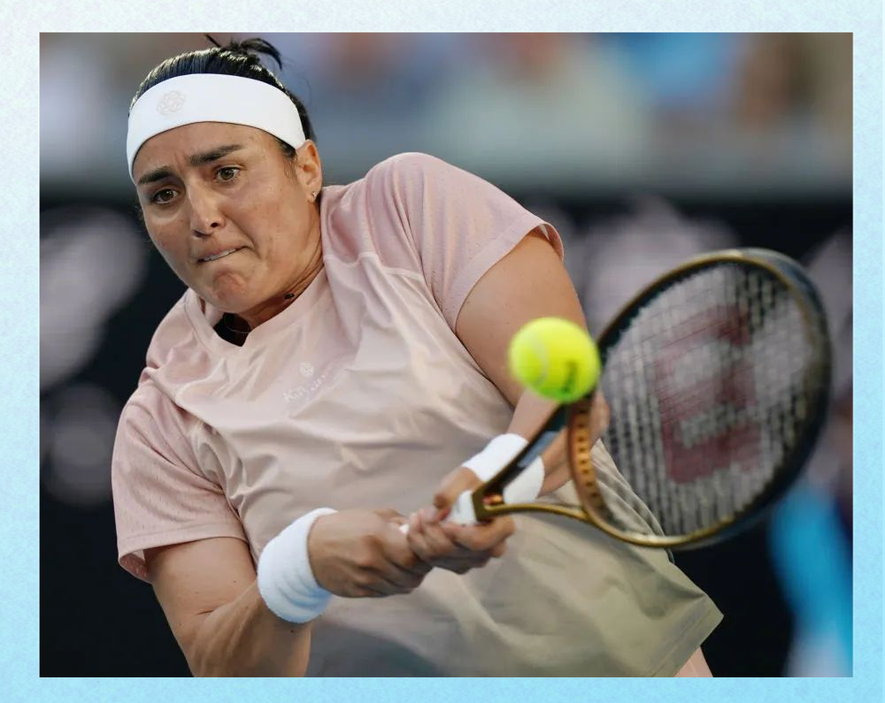 网球明星选手受伤退赛，引发热议