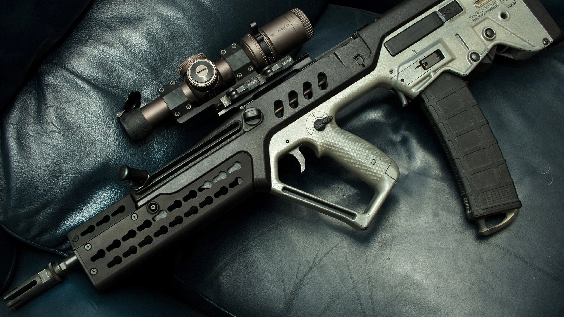 篮球世界的两幅狂想画卷，当文班亚马的天遇上广东队的地