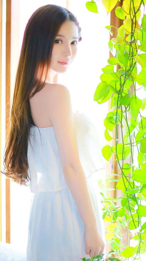 跨越时空的双重奏，新疆团队神话与布伦森个人史诗